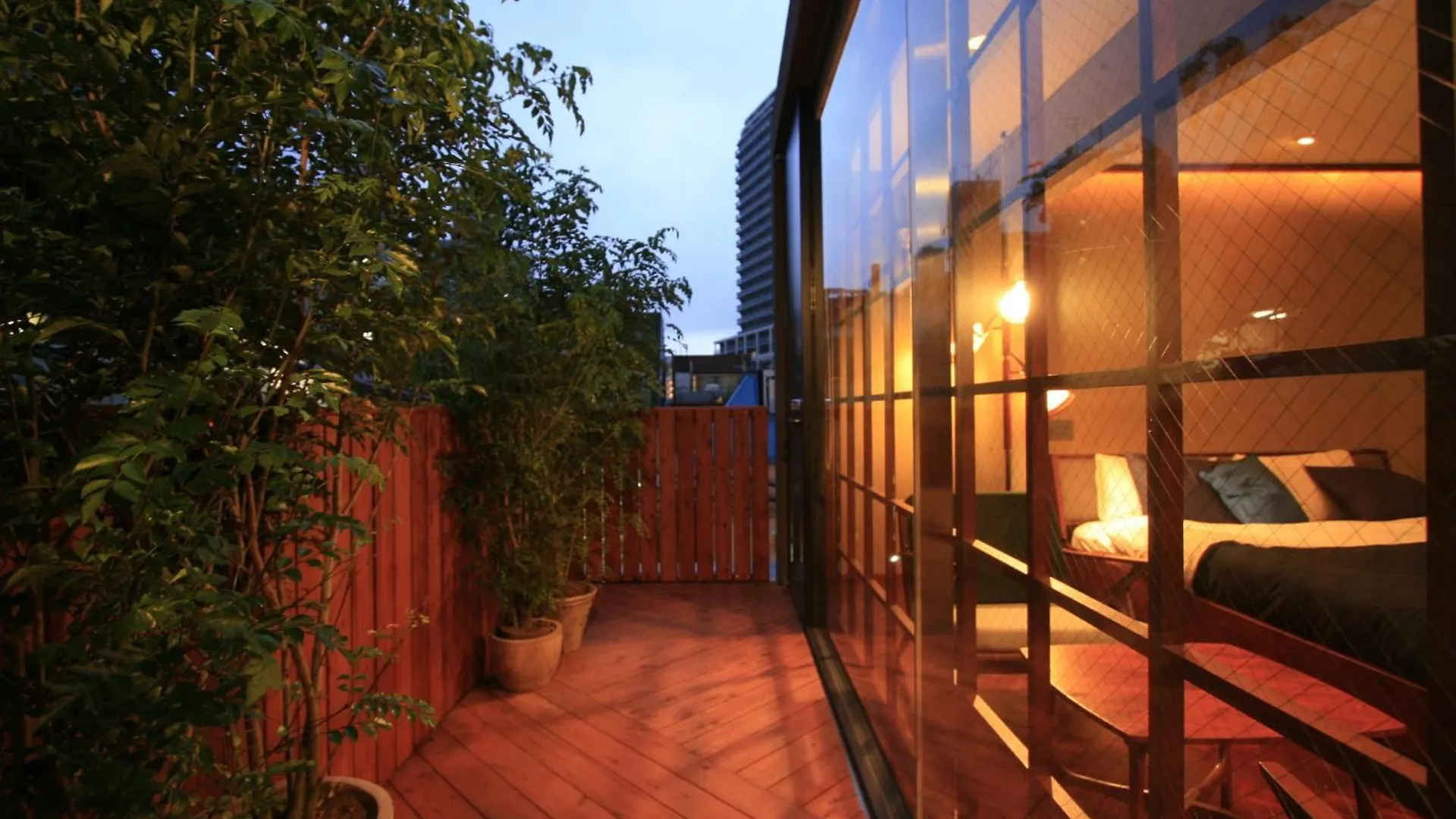 Studio-D Tokyo Japonya